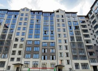 Продажа 2-ком. квартиры, 80 м2, Кабардино-Балкариия, улица Тарчокова, 31к1