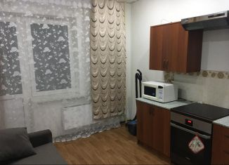 Сдача в аренду 1-ком. квартиры, 37 м2, Крымск, улица Надежды, 3