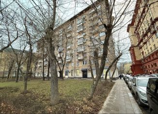 Продам квартиру студию, 17.7 м2, Москва, Космодамианская набережная, 4/22А