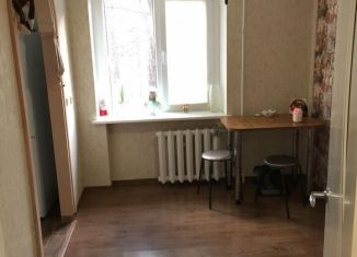 Продаю 2-ком. квартиру, 51 м2, Таганрог, улица Комарова, 7