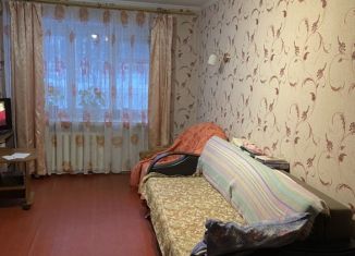 Продается трехкомнатная квартира, 62 м2, Вельск, улица Гагарина, 46