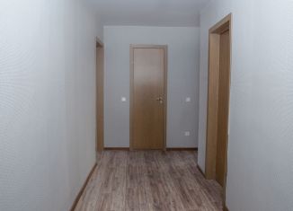 Продам двухкомнатную квартиру, 68.3 м2, посёлок городского типа Яблоновский, улица Гагарина, 192к4