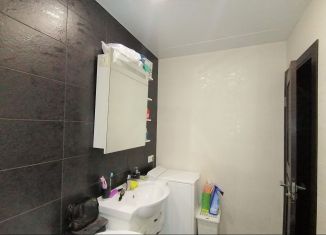 2-комнатная квартира на продажу, 47 м2, поселок Верхнетемерницкий, Обсерваторная улица, 104/2, ЖК Поляна