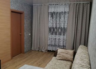 2-ком. квартира в аренду, 65 м2, Краснотурьинск, Молодёжная улица, 13