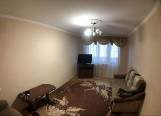 Продам 3-комнатную квартиру, 67 м2, Тутаев, Комсомольская улица, 88