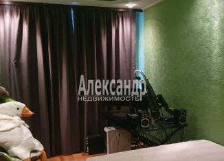 Продам 2-комнатную квартиру, 65 м2, Санкт-Петербург, проспект Ветеранов, 122, муниципальный округ Урицк