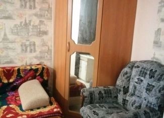 Продаю 2-ком. квартиру, 42 м2, Котлас, улица Джамбула, 13