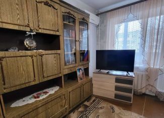 Сдается 2-комнатная квартира, 48 м2, Крым, улица Марата