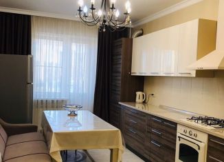 Продам 1-комнатную квартиру, 60 м2, Владикавказ, улица Астана Кесаева, 23А, 9-й микрорайон