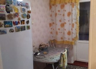 Продаю 2-ком. квартиру, 55 м2, село Редькино, улица Фабрика Ока, 43