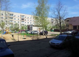 Сдача в аренду трехкомнатной квартиры, 68 м2, Гагарин, улица Строителей, 48