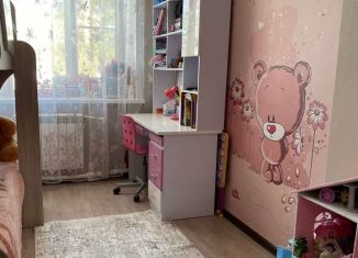 3-комнатная квартира на продажу, 55 м2, рабочий посёлок Шиморское, улица Нины Андреевой, 19