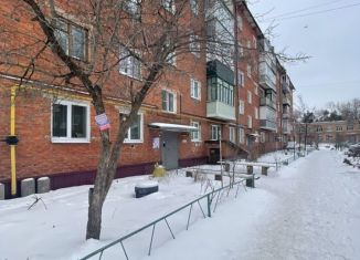 Продам 1-ком. квартиру, 32 м2, Котовск, Колхозная улица, 9