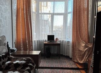 Продажа 3-комнатной квартиры, 61.3 м2, Екатеринбург, проспект Ленина, 69к14, проспект Ленина
