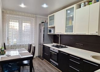 Продажа трехкомнатной квартиры, 64 м2, Каменск-Шахтинский, улица Ворошилова, 152
