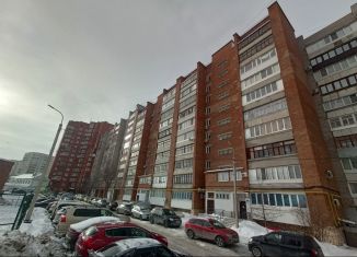 Продам трехкомнатную квартиру, 80 м2, Республика Башкортостан, Комсомольская улица, 26