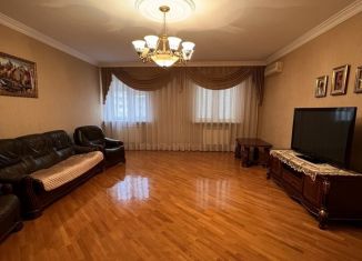 3-комнатная квартира в аренду, 130 м2, Нальчик, улица Тарчокова, 19