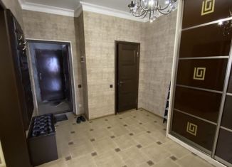 Продаю 2-комнатную квартиру, 80 м2, Дагестан, Кандидатская улица, 27