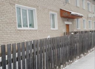 Продам 3-комнатную квартиру, 58 м2, поселок городского типа Демьяново, Юбилейная улица, 6