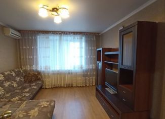3-комнатная квартира в аренду, 76 м2, Оренбург, улица Бурзянцева, 24, Ленинский район