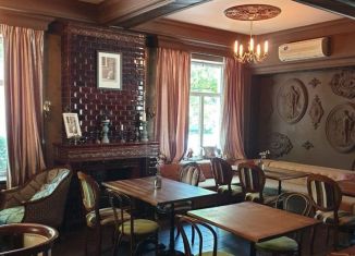 Продается торговая площадь, 95 м2, Таганрог, Петровская улица, 12