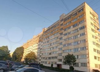 Продажа трехкомнатной квартиры, 59.6 м2, Санкт-Петербург, улица Пионерстроя