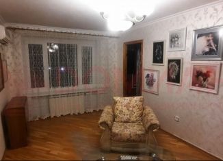 Продается четырехкомнатная квартира, 64 м2, Новочеркасск, Будённовская улица, 161