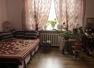 Продается 2-комнатная квартира, 48.3 м2, Новокубанск, улица Нева, 32
