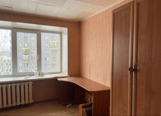 Многокомнатная квартира на продажу, 68.9 м2, Екатеринбург, метро Уральская, улица Блюхера, 63