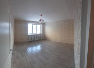 Продается 2-ком. квартира, 44 м2, Свердловская область, Лебяжинская улица, 32