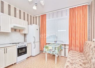 Продается 3-комнатная квартира, 58 м2, село Горьковка, Школьная улица, 6