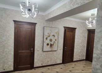 Продам 3-комнатную квартиру, 126 м2, Владикавказ, улица Алихана Гагкаева, 11, 19-й микрорайон