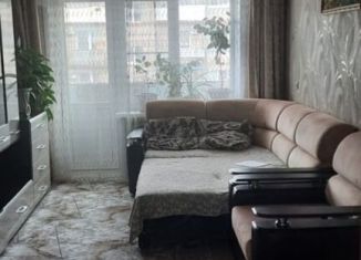 Продаю 3-комнатную квартиру, 56 м2, Камызяк, улица Максима Горького