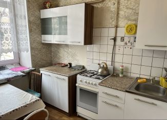 Аренда двухкомнатной квартиры, 56 м2, Москва, улица Маршала Рыбалко, 8, улица Маршала Рыбалко