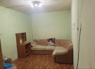 Продаю однокомнатную квартиру, 28 м2, Новокузнецк, улица Орджоникидзе, 26