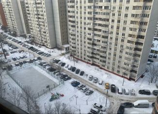 Сдается однокомнатная квартира, 38 м2, Москва, Дубнинская улица, район Восточное Дегунино