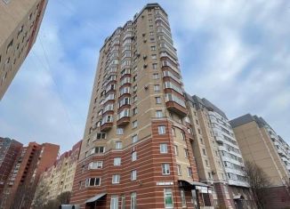 Продаю 5-ком. квартиру, 145 м2, Санкт-Петербург, улица Савушкина, 125к1, муниципальный округ № 65