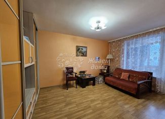 Продам двухкомнатную квартиру, 45 м2, Волгоградская область, Закавказская улица, 1