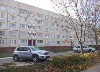 Продам 3-комнатную квартиру, 67.7 м2, Чувашия, улица Семёнова, 37