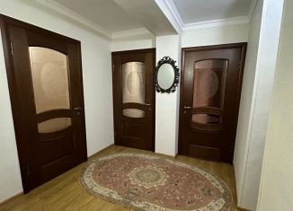 Продам 3-комнатную квартиру, 66.3 м2, Гудермес, проспект А. Кадырова, 8