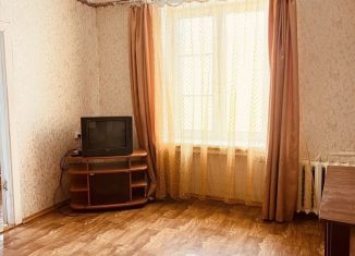 Сдаю 2-комнатную квартиру, 64 м2, Ленинградская область, проспект Урицкого, 14