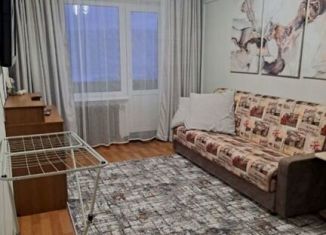 Сдаю в аренду 1-ком. квартиру, 30 м2, Бодайбо, улица Урицкого, 35