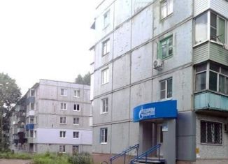 Продам трехкомнатную квартиру, 100 м2, посёлок городского типа Грицовский, Первомайская улица, 2