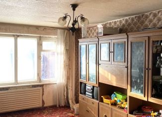 Продаю трехкомнатную квартиру, 62 м2, Иркутская область, улица Гагарина, 33
