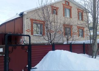 Продается дом, 233 м2, посёлок городского типа Нижняя Мактама, улица Ибрагимова