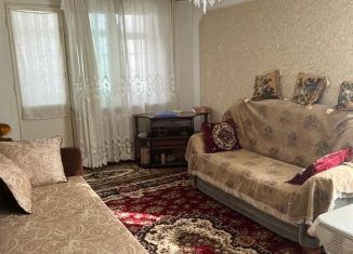 Продается двухкомнатная квартира, 42 м2, Каспийск, улица Хизроева, 2