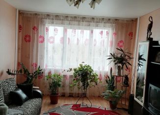 Продается трехкомнатная квартира, 64.8 м2, Волгоградская область, улица Космонавтов