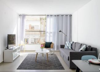 Продам 2-комнатную квартиру, 40 м2, Сочи