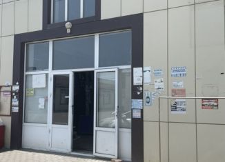 Торговая площадь на продажу, 25 м2, Урус-Мартан, улица имени Ахмат-Хаджи Кадырова, 162