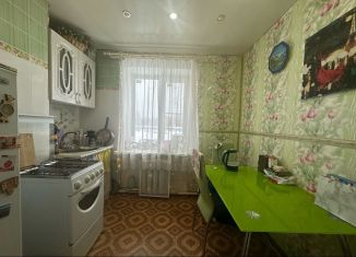 Продам 2-комнатную квартиру, 40 м2, село Ильинское, Центральная улица, 2